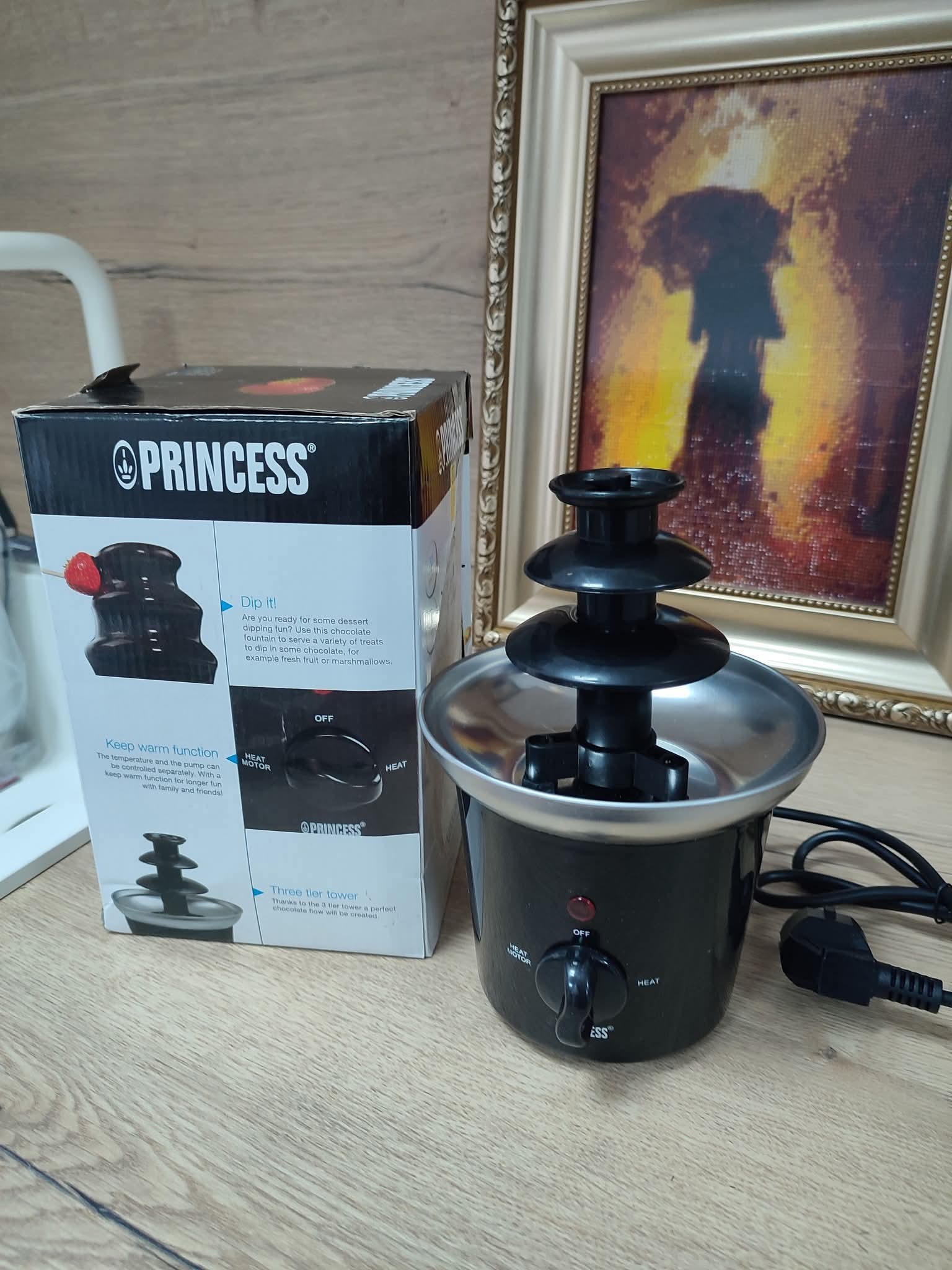 Шоколадов фонтан Princess – 32W, 0.4L, черен