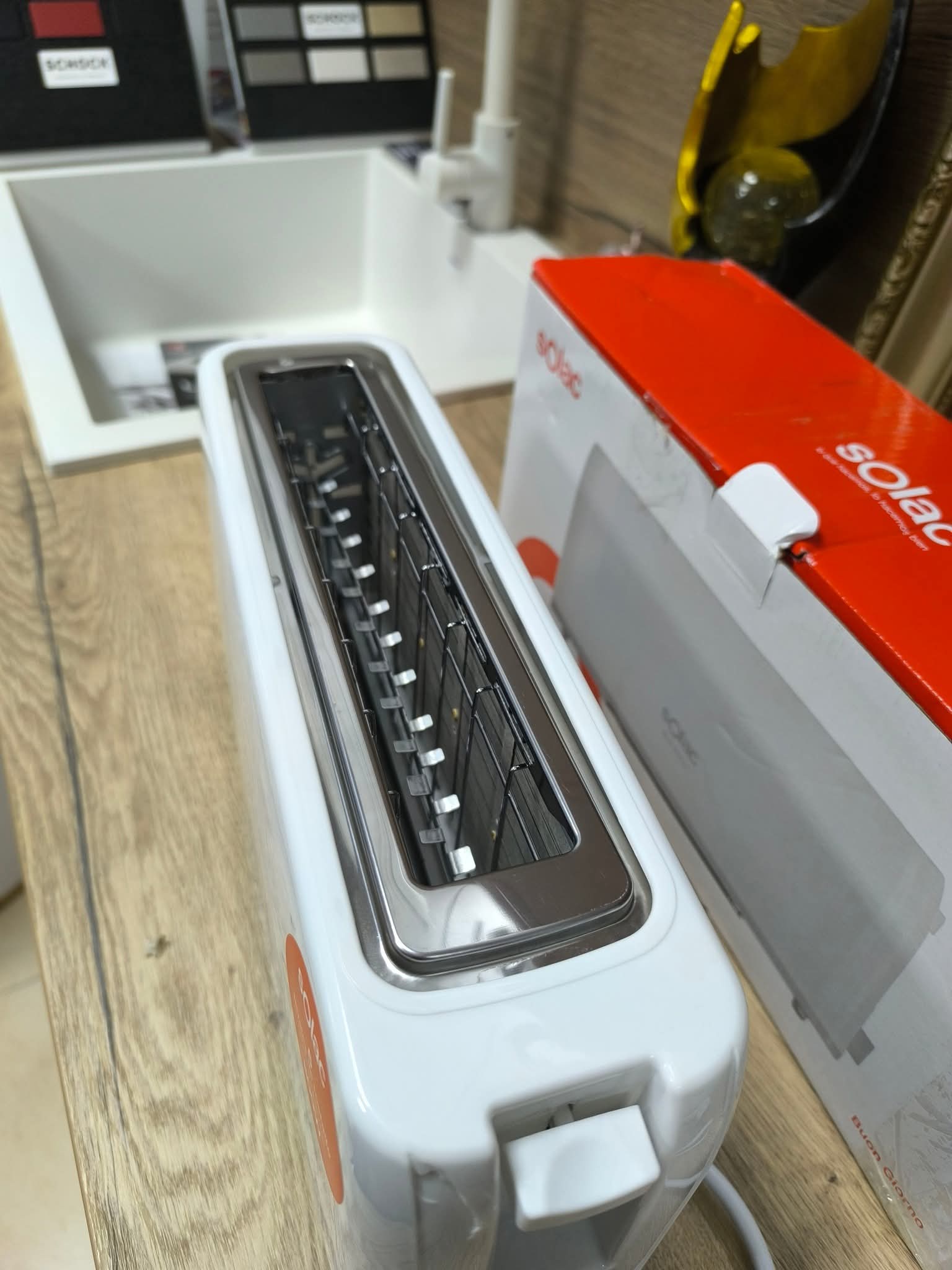 Тостер SOLAC BUON GIORNO TL5418 – 800W, 6 степени, бял - Image 2