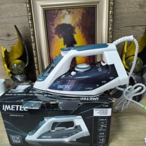 Парна ютия Imetec ZeroCalc Z1 2500 – 2200W, 120 г/мин парен удар, неръждаема плоча