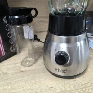 Russell Hobbs 2‑в‑1 блендер с чаша 1,5 л и мини смути мейкър 0,6 л (без BPA, метален дизайн)