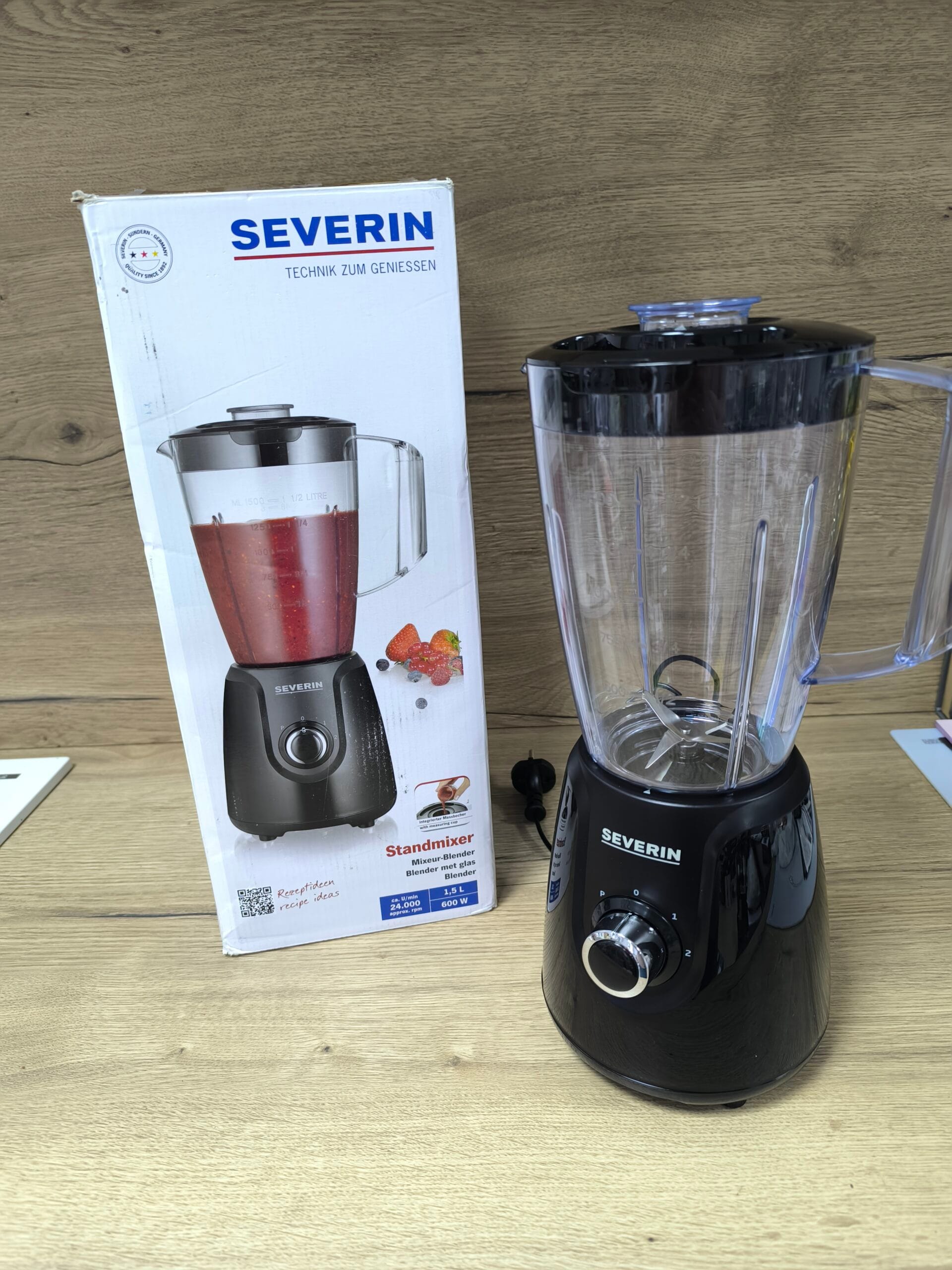Блендер SEVERIN SM 3707 черен 600 W