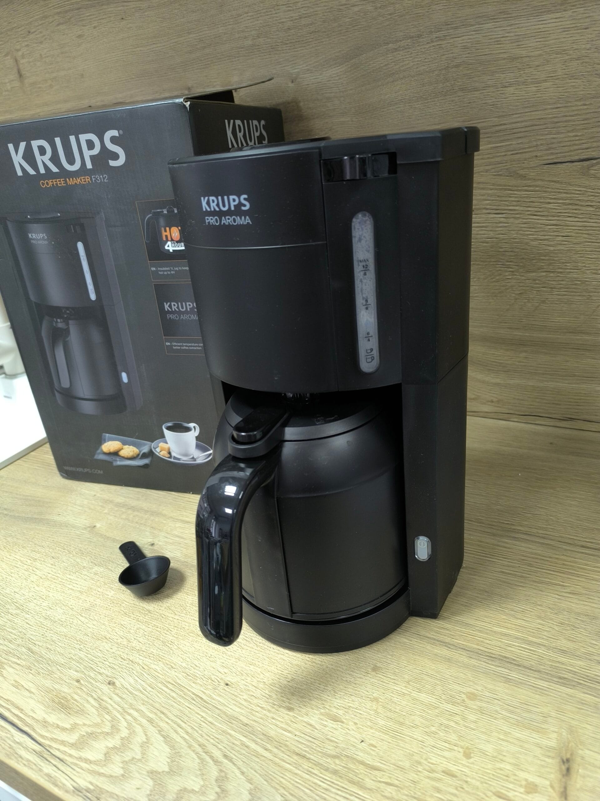 „Кафемашина Krups Pro Aroma черна 1 литър“