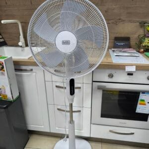 Подов вентилатор Black+Decker Digital Floor Fan 50W – Бял