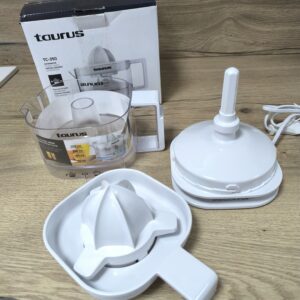 Сокоизстисквачка и цитруспреса Taurus TC‑350 25 W – компактна, бяла, 350 ml