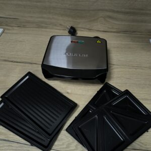 Сандвич тостер Taurus Miami Premium 900W – сменяеми плочи, LED индикатор, с леки следи от употреба