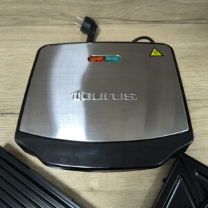 Сандвич тостер Taurus Miami Premium 900W – сменяеми плочи, LED индикатор, с леки следи от употреба